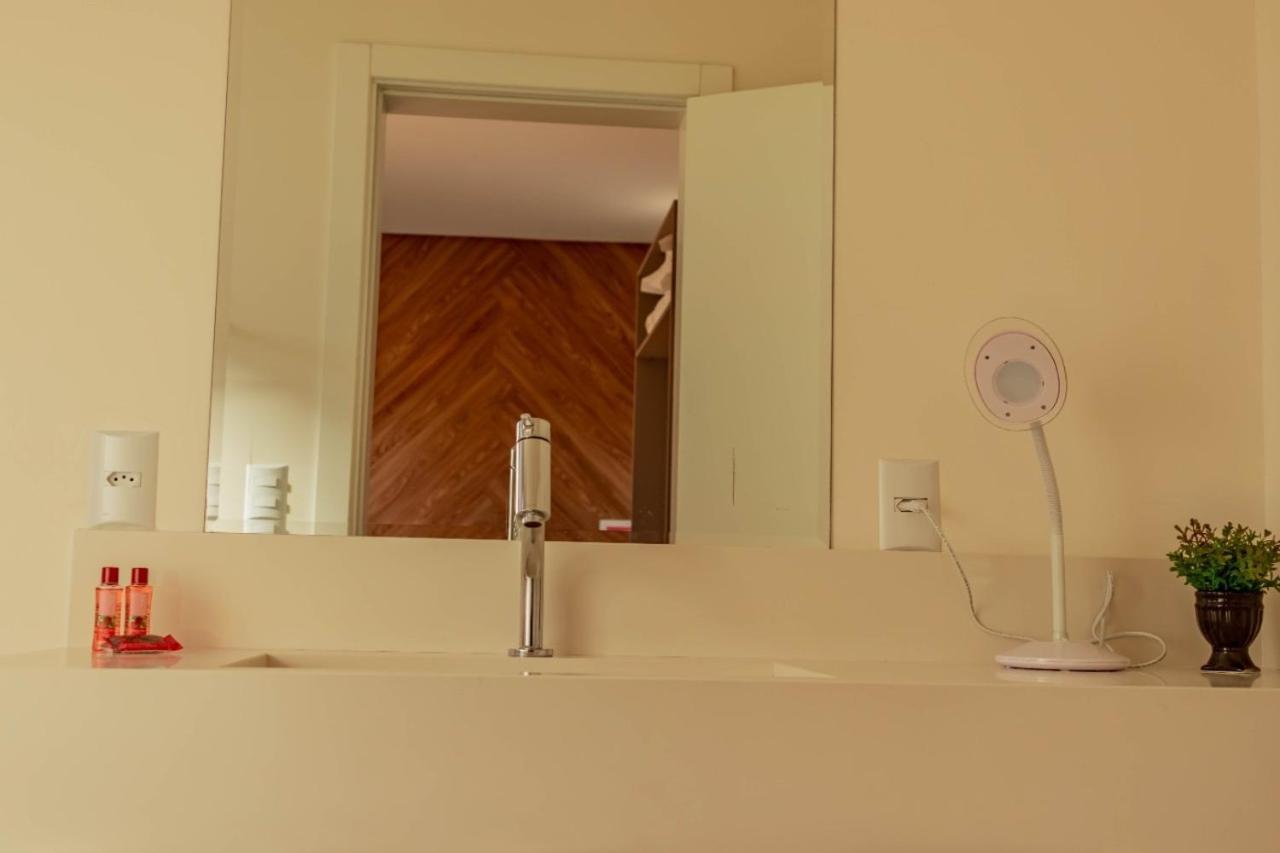 Hotel Morada Do Estaleiro Balneário Camboriú Esterno foto